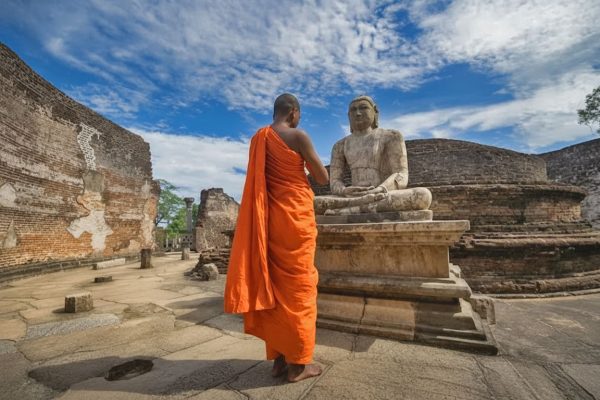Kandy perahera photography tour